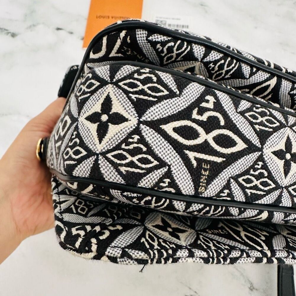 Louis Vuitton Black and White Monogram Crossbody Bag - Picture 11 of 14